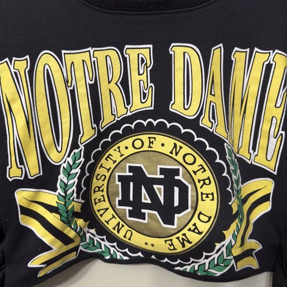 SIGNATURE 8 Womens S/M University of Notre Dame Cropped Sweatshirt Ruffle Sleeve - Picture 5 of 15